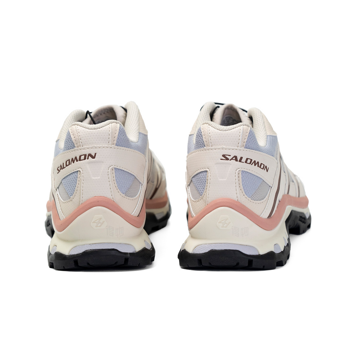 Salomon XT-Quest Unisex Outdoor Shoes – White & Champagne
